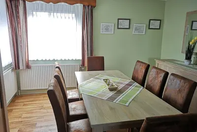 Image de Ferienhaus Neuville in ruhiger Lage, bis 7 Personen, See, Thierry Neuville