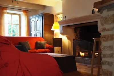 Image de Typical house, lake view room, sleeps 12 Wifi.
