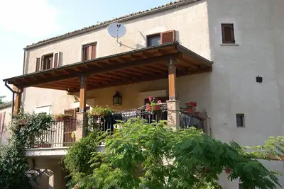 Image de Castiglione A Casauria: Maison / villa - Castiglione A Casauria