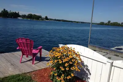 Image de Région des Mille Îles - La rivière, Les points de vue, La seule chose qui manque, c'est Vous!