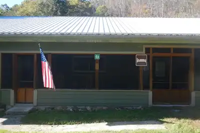 Image de Amateurs de plein air 3 Bdrm de retraite Blue Ridge Mountains Jefferson National Frst