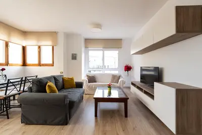 Image de Centric 2br Flat 5 min Walk to Las Canteras Beach