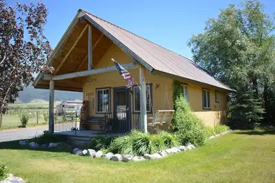 Image de Adorable Cabin Montana Pays