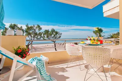 Image de Charmant appartement sur la plage avec une vue fantastique à Puerto de Alcudia