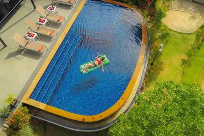 Image de Villa avec piscine privée (Ndc)! ! !