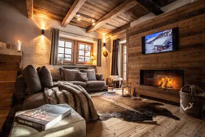 Ski chalet de luxe à la montagne
