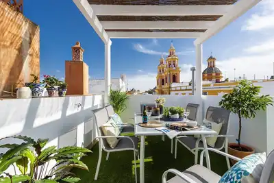Image de Exclusive Renovated Sevillian House with Terrace. Alhondiga