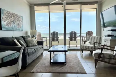 Image de Ocean Club 1507 magnifique condo en bord de mer