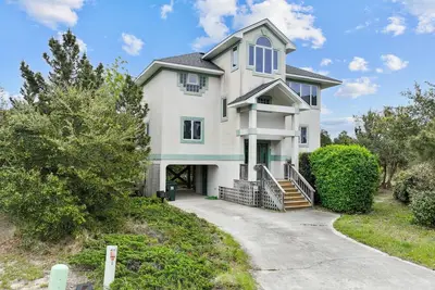 Image de Emeraude des mers | Soundside | Rivages de monteray | Corolla | 12 personnes