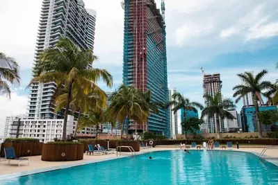 Image de Tarif mensuel promotionnel - Appartements de luxe à une et deux chambres à Brickell