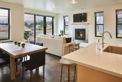 Image de Escapade Yellowstone # 1, magnifique appartement