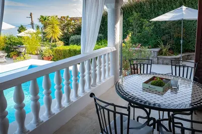 Image de Appartement de deux chambres avec la terrasse et la vue sur le mer Lovran, Opatija (A-14178-b)