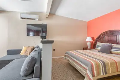 Image de Une casita de style Tucsonien dans le centre-ville de Tucson - À quelques minutes de tout!