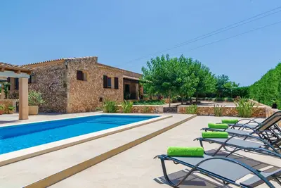 Image de Aubadallet - Villa with private pool in Vilafranca. Free WiFi
