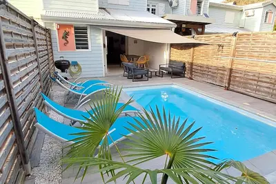 Image de Villa 4 personnes, piscine privée, 600 mètres de la plage de l'Anse à l'Ane