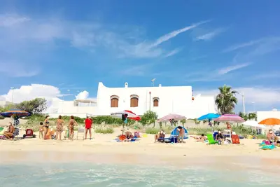 Image de Villa en bord de mer sur la plage, 3 chambres avec vue sur la mer