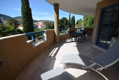 Image de T3 Centre Cavalaire, tout à pieds (plage, port, commerces)