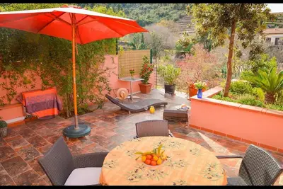 Image de Au calme, belle vue dégagée à 250m des plages et des commerces. Wifi.