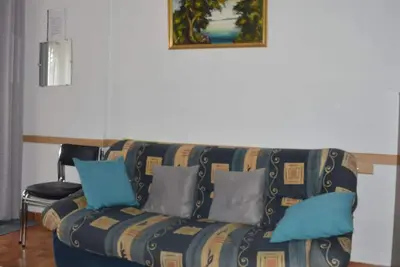 Image de Appartement familial proche plage avec terrasse, parking privé, au Grau-du-Roi