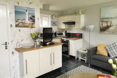 Image de 48 Kings Chalet Park - un chalet de vacances pouvant accueillir 4 personnes dans 2 chambres
