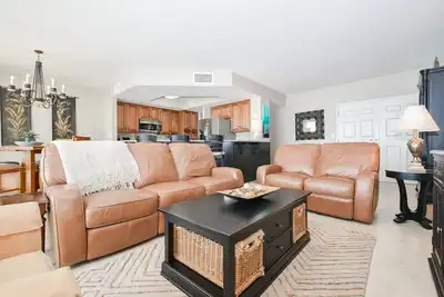 Image de Silver Shells St. Maarten 1004: 3 Br / 3 Ba condo à Destin, 8 personnes