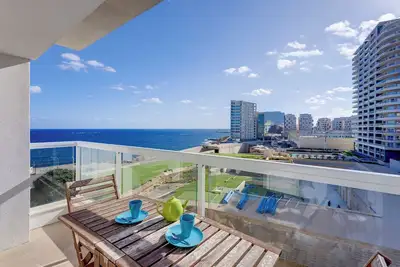 Image de Stunning Seaview Apartment, Free WiFi