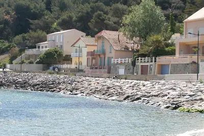 Image de Grande maison front de mer emplacement unique
