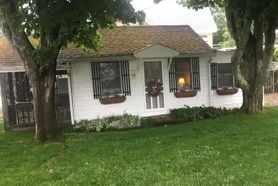 Image de Le Charmant Chalet D'Une Chambre Surplace Large Cove En DÉBUT