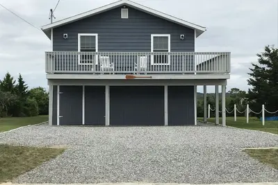 Image de Profitez des vues magnifiques sur l'océan et l'étang de sel!