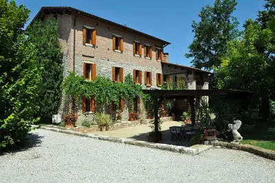 Image de Dans une maison du 19eme siècle appartements en pierre originale dans les Mont