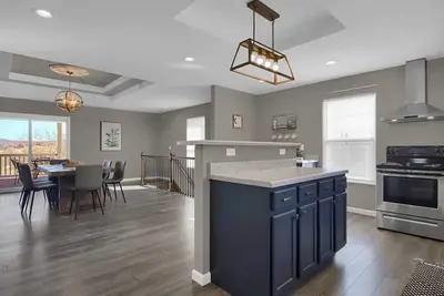 Image de Grande, belle maison de 6 chambres avec une grande et belle vue