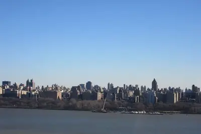 Image de Moderne de luxe, Immaculée 3 chambres 2 salles de bain- Nyc, Harbour And Hudson River Views