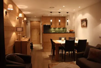 Image de Apt 4* pied des pistes (2150m), 2 balcons, 2 TVs, hauts parleurs chambre et sdb