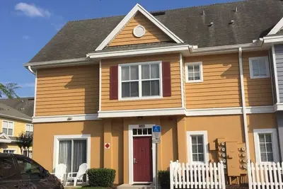 Image de Maison de ville de 4 chambres à The Villas at Seven Dwarfs