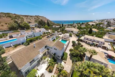 Image de Villa de luxe 6 chambres, Ă 100m de la plage