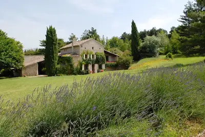 Image de Etoile Sur Rhone: Maison dans environnement exceptionnel