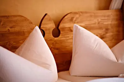 Image de Chambre double pour 2 personnes avec 15m² à Oppurg (96218)