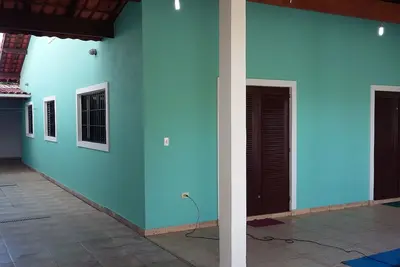 Image de Grande maison de plage familiale à 150 m de la mer avec vue sur les montagnes