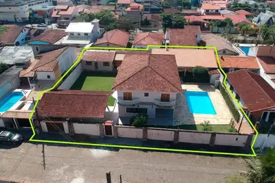 Image de Haut Standard, 6 Suites Avec Air Condic, Grande Piscine, Emplacement PRIVILÉGIÉ