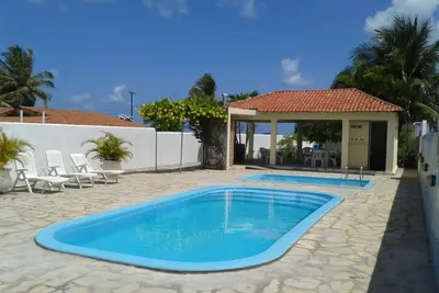 Image de Maison familiale, piscines, accessible en fauteuil roulant, à 80 mètres de la mer, Lucena / Camacari