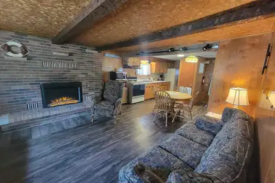 Image de Près de Munising et à proximité des roches imagées, du lac Supérieur, du casino et plus encore!