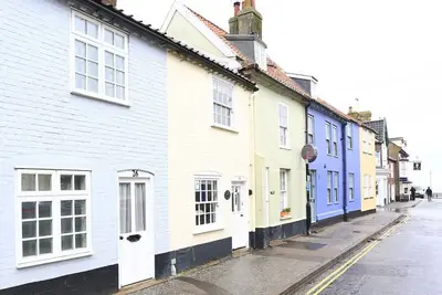 Image de The Little Blue House