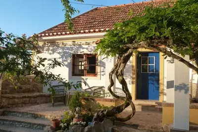 Image de Vintage Chic, Romantique, Cosy Cottage, sur le bord du centre historique, mais à l'écart