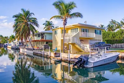 Image de Joliment rénové 2 chambres Oceanfront Home - 132 Atlantic Ln.