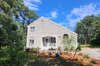 Image de Lovely Bayside Contemporary - A / C, Large Deck, Juste 0. 7 Mi au nord du centre de Welfleet