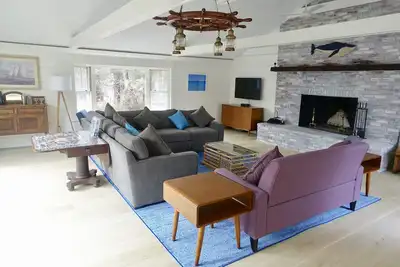 Image de Dennis North moderne 4 chambres à coucher Dennis Beach House
