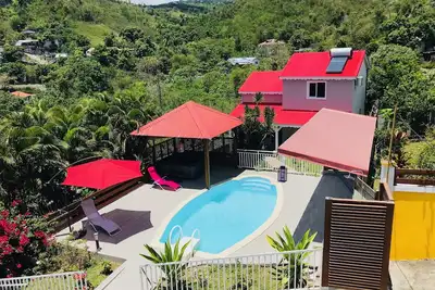 Image de Le Val De Lys maison -piscine privée et jacuzzi