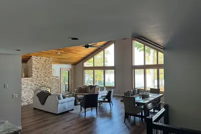 Image de Maison de luxe Lake Michigamme Beach