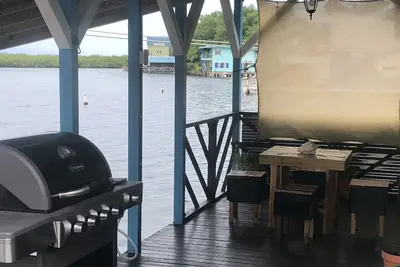 Image de Oceanfront and Convenient Location