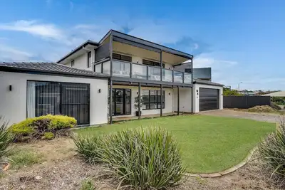 Image de 32 Hargreaves Road, Middleton